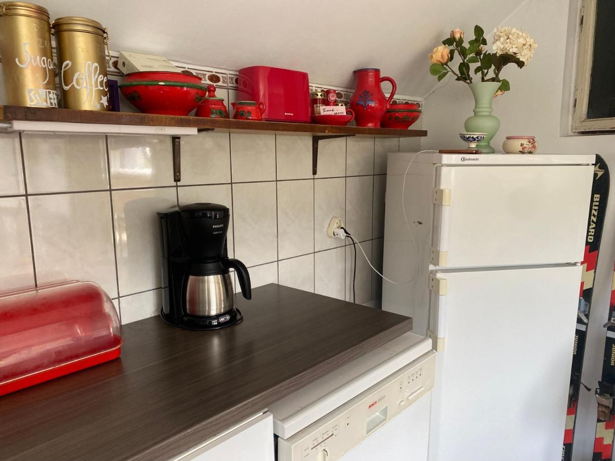 Rose'S Oldtown Apartment Braşov Extérieur photo